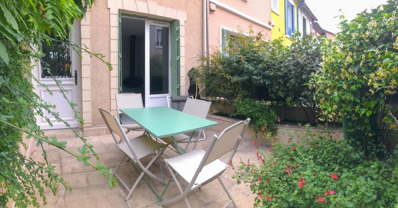 Charming Townhouse With Garden In The City Of Love París Exterior foto