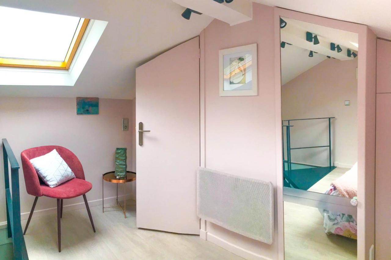 Charming Townhouse With Garden In The City Of Love París Exterior foto